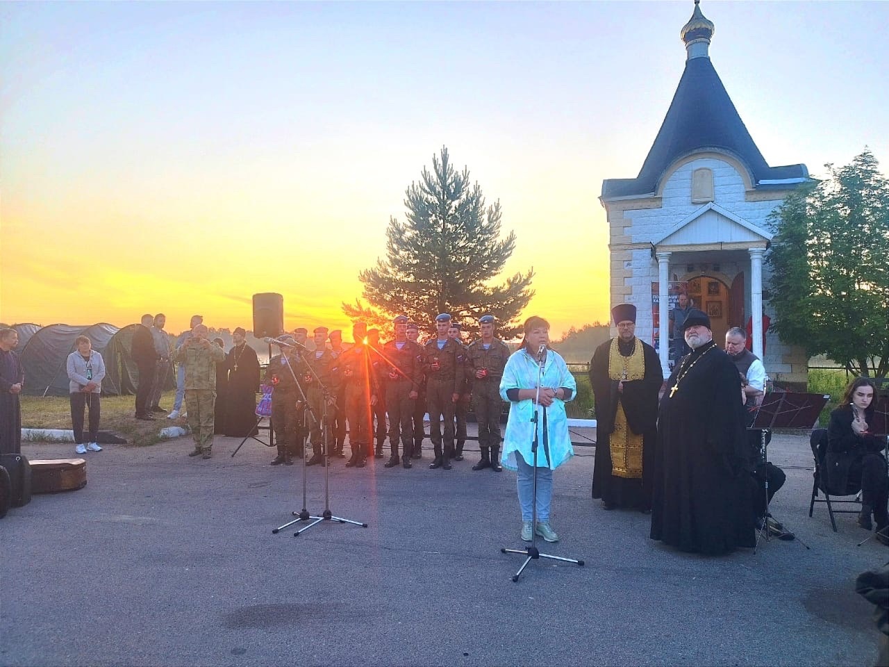 На «Поле Памяти» близ деревни Красный Холм состоялся концерт народного  оркестра имени Дубровского | 22.06.2023 | Вязьма - БезФормата