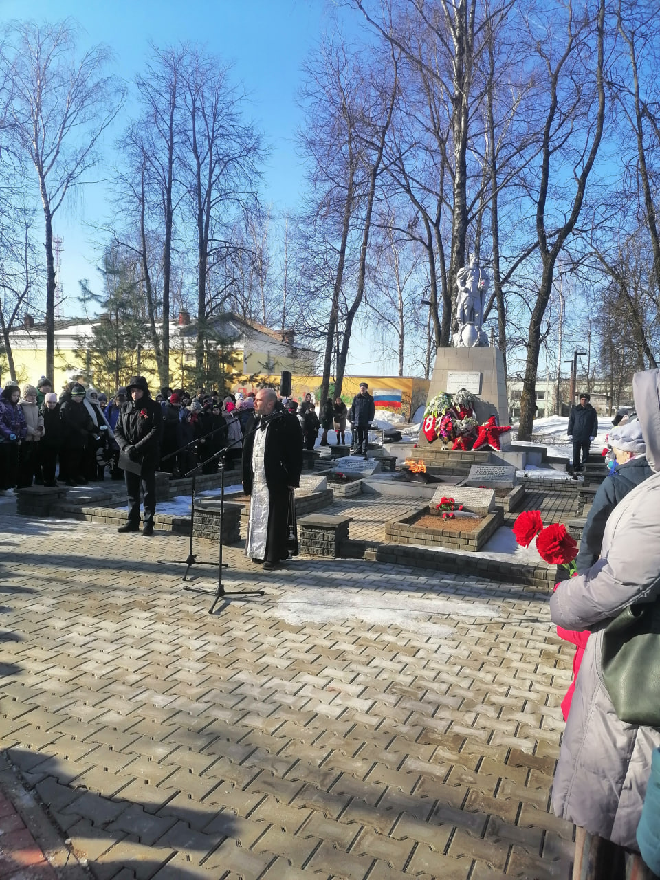 Состоялся торжественный митинг, приуроченный ко дню освобождения города  Сычевка от немецко-фашистских захватчиков / Новости